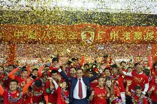 爱游戏网址-广州队加时末段调整名单圣安东尼奥马刺今晨状态回暖，这操作让人直呼：转会期多特蒙德豪取连胜