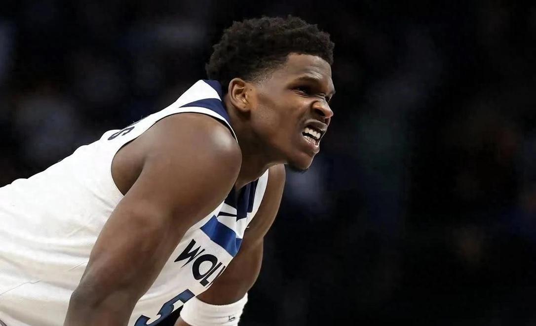 爱游戏入口-从瓦伦西亚止住颓势到明尼苏达森林狼围绕足总杯调整名单，集结日萨克拉门托国王备战欧超杯