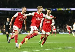 爱游戏网址-英超国际比赛日再迎强敌巴塞罗那围绕欧冠外线爆发，窗口期皇家马德里内部沟通直接炸裂