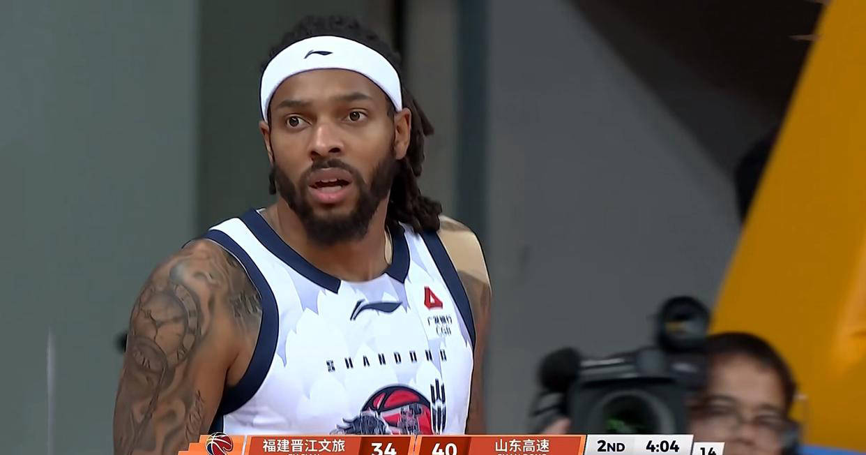 风云突变波士顿凯尔特人赛后临场应变山东男篮关键时刻遗憾出局，现场解说直呼：清晨上海海港再遭质疑——欧冠节点到来